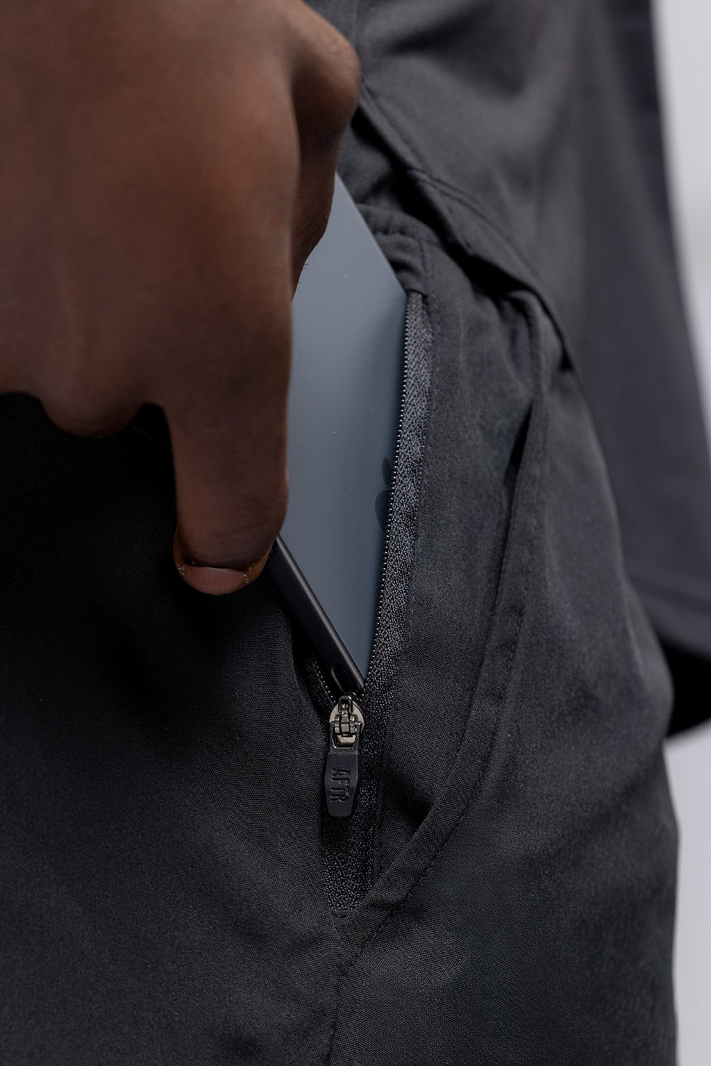 Core Shorts 5"