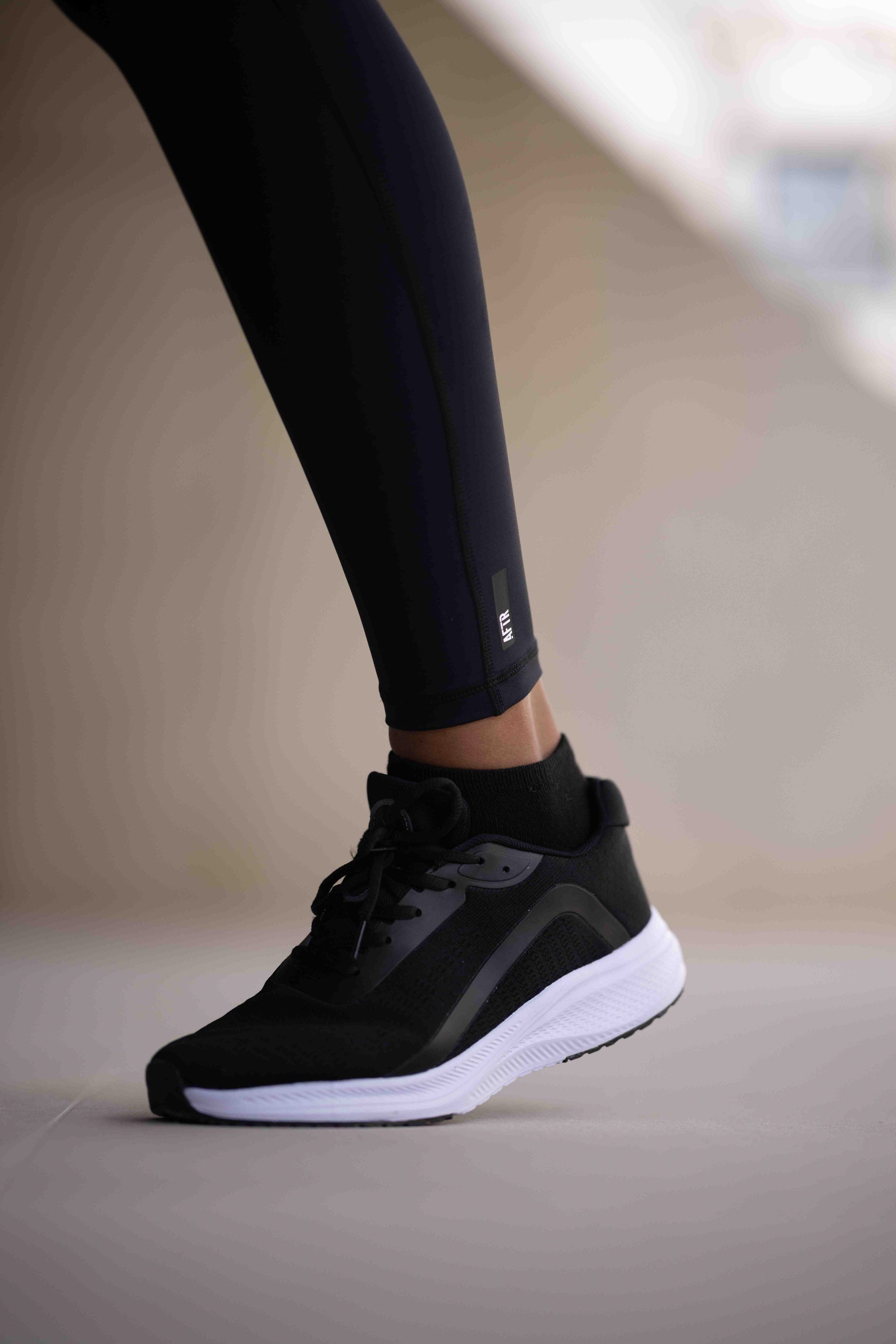 Motion Leggings